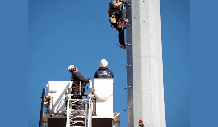 Fort Worth Fire Department Executes Technical High-Angle Rescue to Save Injured Contractor on Electrical Tower