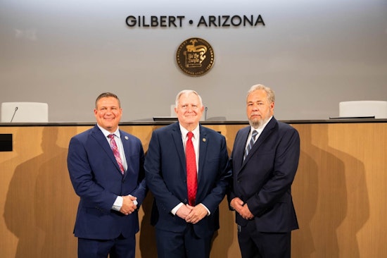 Gilbert Welcomes Newly Elected Officials: Scott Anderson Takes Oath as Mayor with Councilmembers Buckland and Lyons
