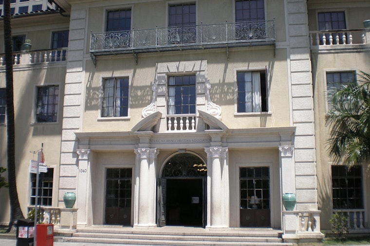 Hawaii Education Association Summit in Honolulu Strives to Resolve Teacher Shortage Crisis