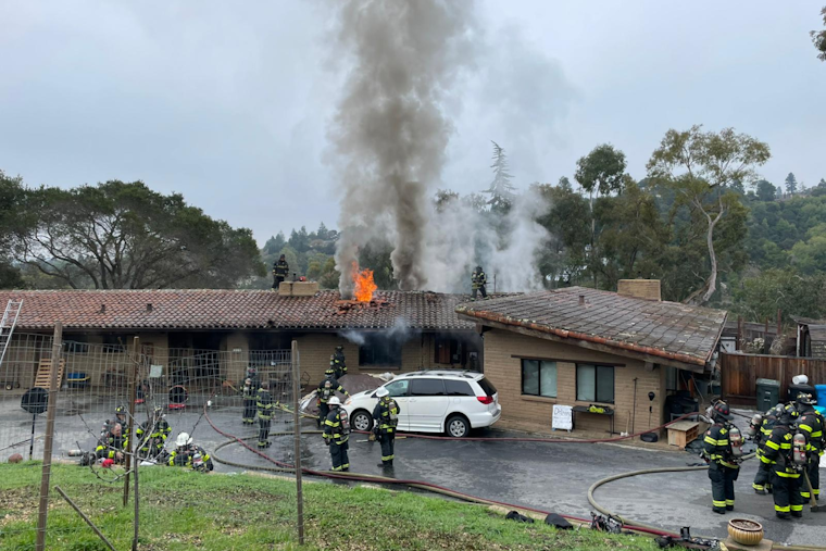 Heroic Rescue in Emerald Lake Hills: Firefighters Save Two People and Pet from House Blaze
