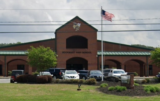High School Basketball Game in Calhoun, Georgia Marred by On-Court Brawl with Rockmart Player Facing Battery Charges