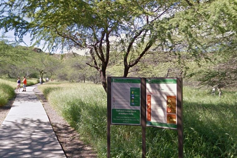Honolulu Fire Department Quickly Rescues Sick Hiker from Diamond Head Crater Trail