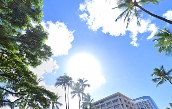 Honolulu Forecasts Transition from Trade Winds to Potential Thunderstorms As Weekend Approaches