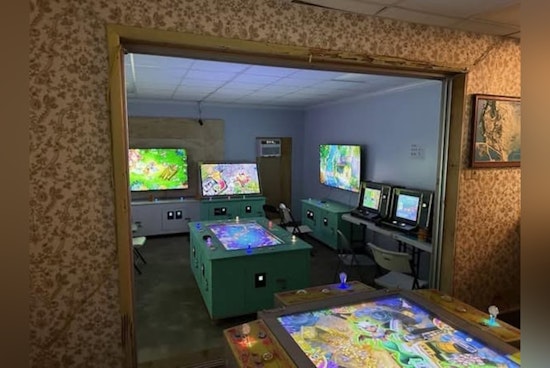 Honolulu Police Seize Gambling Devices in Pearl City, Arrest 49-Year-Old Suspected of Promoting Gambling