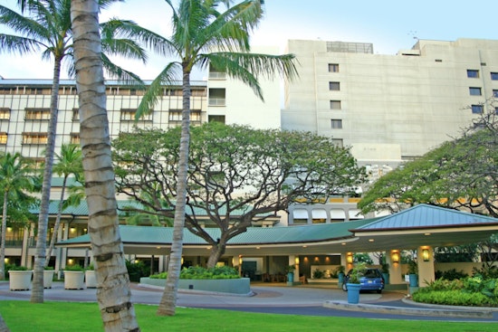 Honolulu's Queen's Medical Center Reaches Tentative Deal with Nurses, Averting Planned Strike