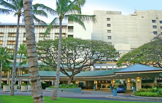 Honolulu's Queen's Medical Center Reaches Tentative Deal with Nurses, Averting Planned Strike