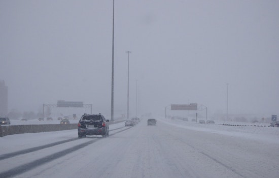 Houston Drivers Advised to Prepare for Arctic Blast with Safety Tips Amid Icy Conditions