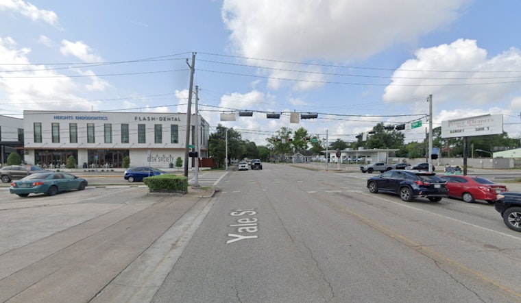 Houston Fire Department Tackles Major Blaze in The Greater Heights, No Injuries Reported