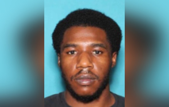 Houston Police Charge Suspect in Lockfield Street Stabbing, Seek Public's Help in Locating Him