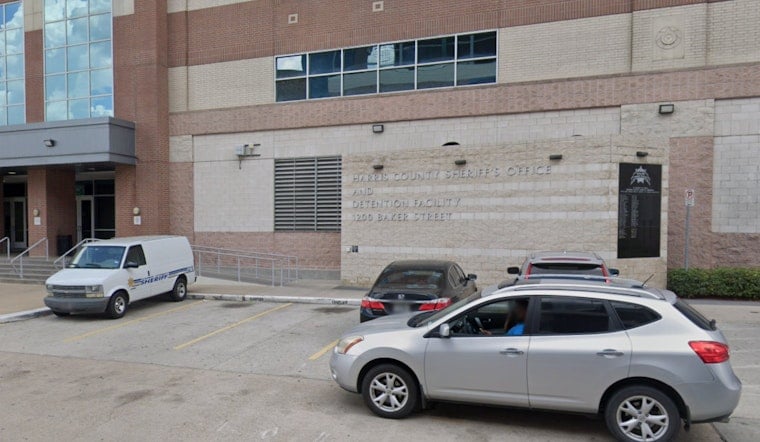 Houston Police Department Discharges Probationary Officer Amid Excessive Force Probe