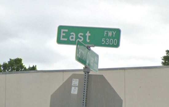 Houston Police Investigate Fatal Pedestrian Accident on East Freeway Service Road