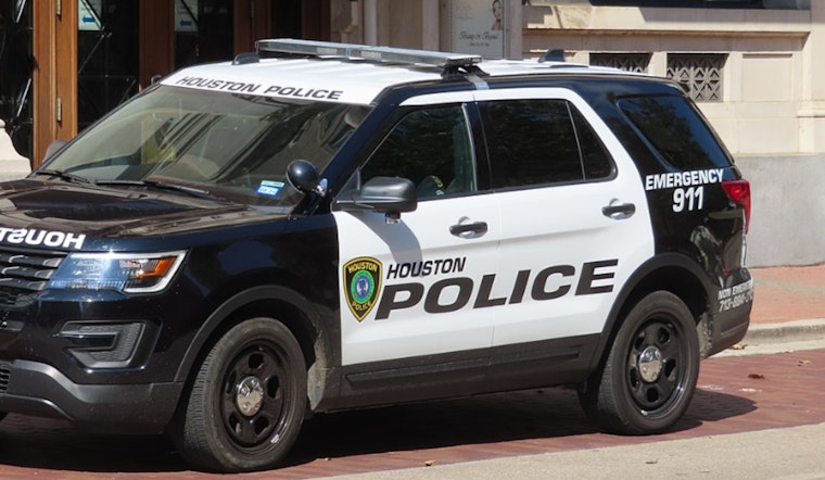 Houston Police Officer Fatally Shoots Man Accused of Trying to Grab Gun During Scuffle