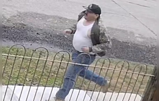 Houston Police Seek Suspect Accused of Groping 7-Year-Old Near Travis Elementary