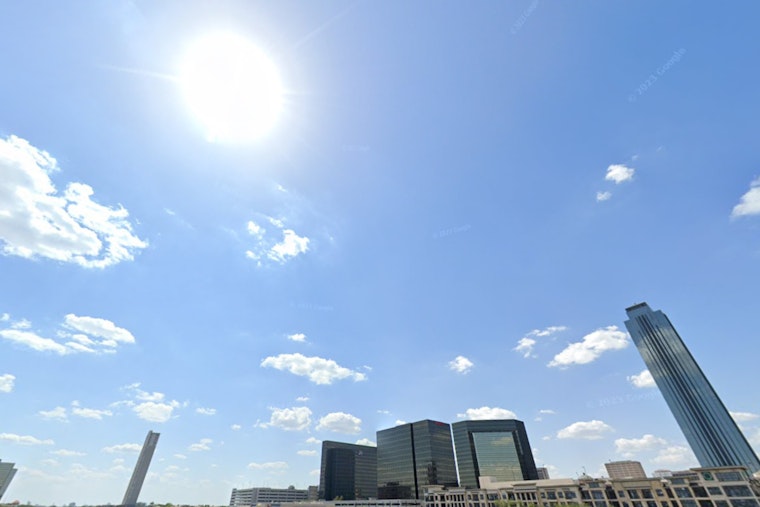 Houston to Enjoy Sunny Skies Before Showers Set In, Mild Temperatures Expected Next Week