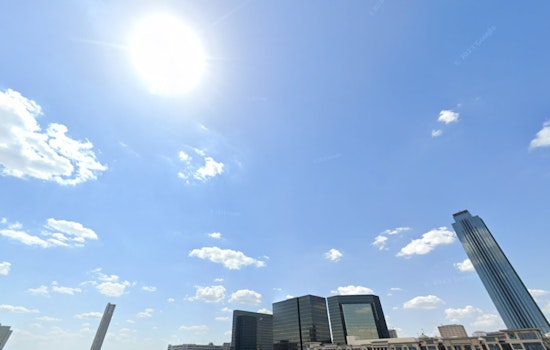 Houston to Enjoy Sunny Skies Before Showers Set In, Mild Temperatures Expected Next Week