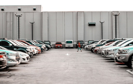 Hutto Seeks Balance Between Growth and Parking, Exploring Paid Options Amid Space Crunch