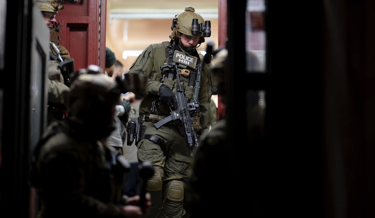 ICE Agents Arrest Suspected Gang Leader in Targeted New York Raids, Broadening Trump's Deportation Efforts