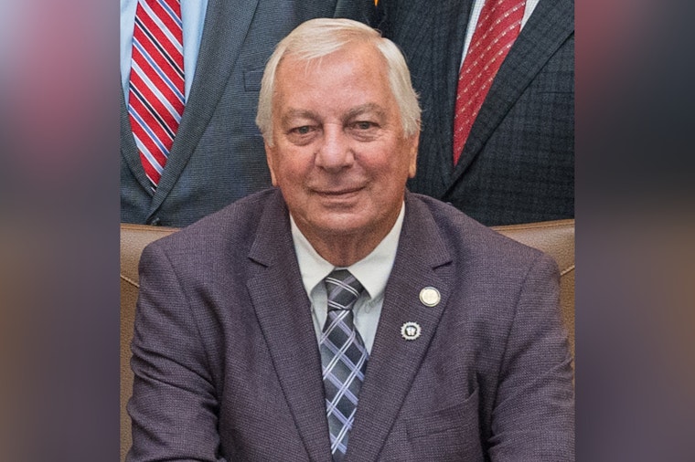 Indiana Senator Jim Tomes Backs Governor Eric Braun's State Agenda, Emphasizing Education and Immigration