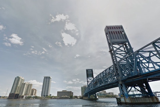 Jacksonville Braces for Variable Spring Weather with Sunny Skies and Sporadic Showers Ahead