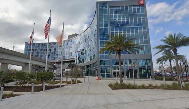 Jacksonville's Skyway Service Disruption as JTA Arranges Complimentary Shuttles During Maintenance
