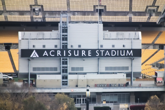 Kitchen Worker Arrested for Alleged Knife Threats at Acrisure Stadium Ahead of Steelers-Bengals Game