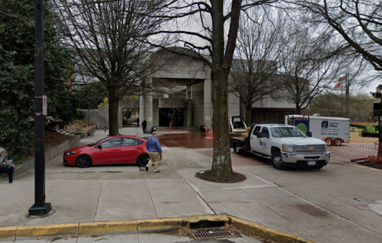 Knoxville Becomes First Tennessee City to Join DOE's Charging Smart EV Program