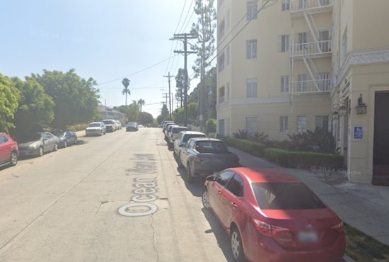 LA Firefighters Extinguish Westlake Apartment Blaze in 15 Minutes, No Injuries Reported
