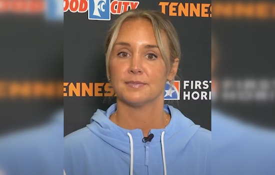 Lady Vols Coach Kim Caldwell Celebrates Birth of First Child Amid Stellar Season