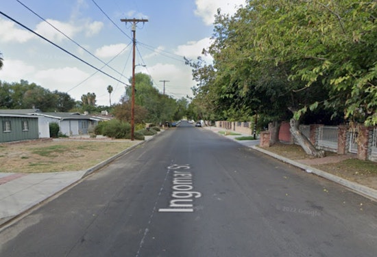 LAFD Quenches Reseda House Fire in Under 25 Minutes, No Injuries Reported