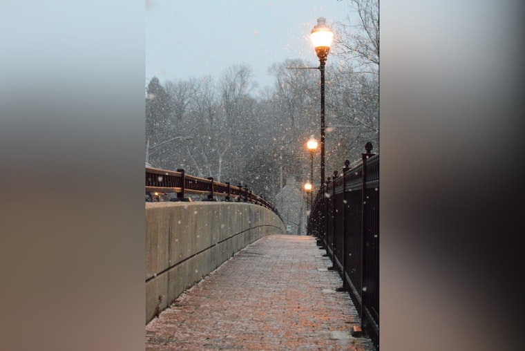 Las Vegas Prepares for Winter Weather with Mountain Snow and Light Valley Rain Starting Today