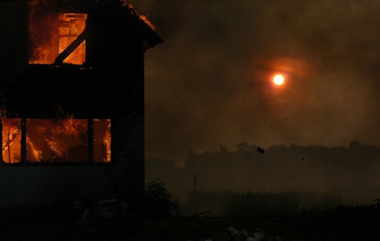 Los Angeles Inferno Uproots Lives: Former Chicago Mayor's Family Home Devoured by Flames, Biden Pledges Aid