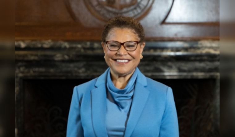 Los Angeles Mayor Karen Bass Issues Order to Expedite Rebuilding After Wildfires, Coordinates Task Force for Debris Removal