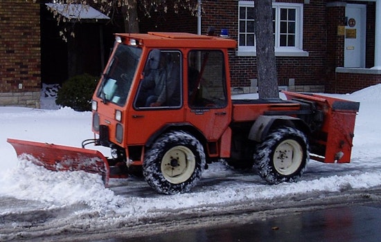 Louisiana Mobilizes De-Icing Efforts Amid Winter Storm, Receives Aid from Arkansas