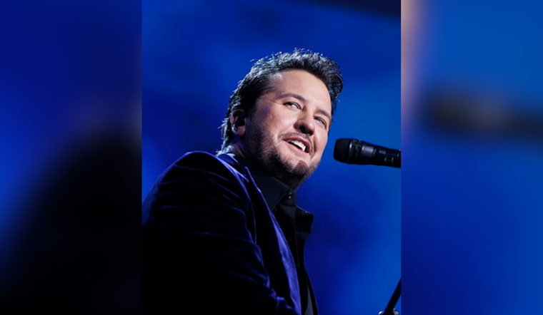 Luke Bryan Set to Sizzle in Pittsburgh with "Country Song Came On Tour" at Pavilion at Star Lake
