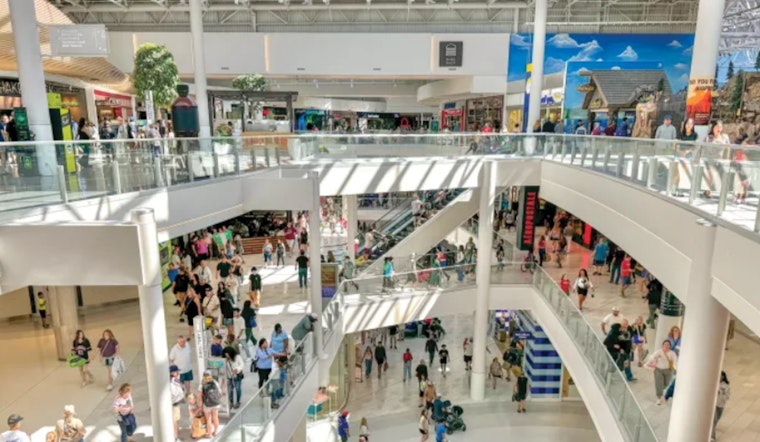Mall of America Rejects Central Heating for Eco-Friendly Design, Integrates Sea Life Attraction in Bloomington