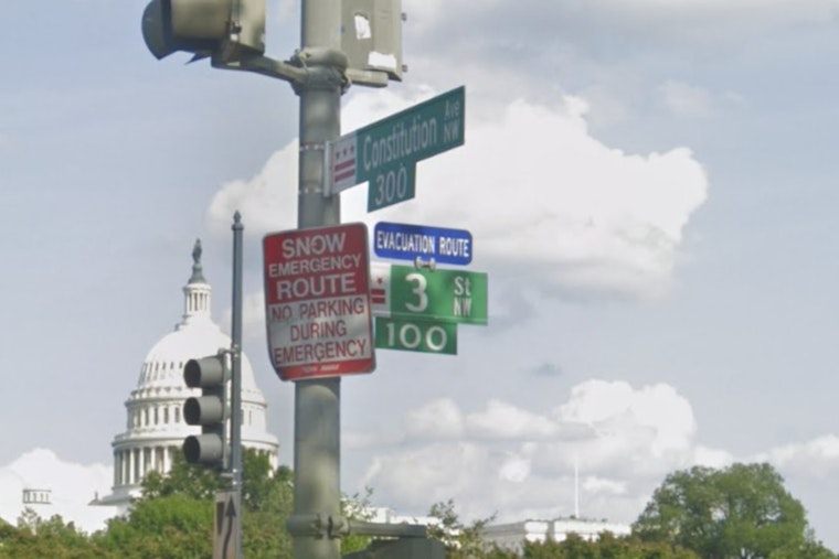 Man Charged for Reckless Driving After Incident Near U.S. Capitol, Roads Reopened Following Security Scare