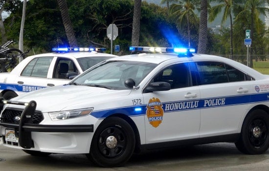 Man Dies in Ocean Incident Off O-Tech Beach in Kailua-Kona as Police and Fire Department Conduct Search and Recovery