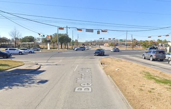 Man Dies in Traffic Incident on Bellfort Street in Houston, Investigation Underway