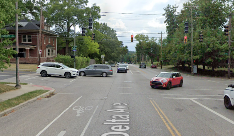 Man Dies in Tragic Car Accident After Vehicle Strikes Tree in Cincinnati's Hyde Park