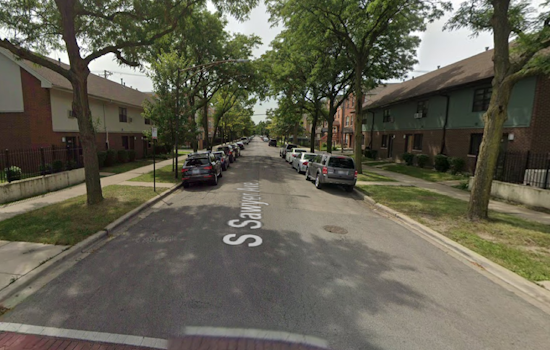 Man Fatally Shot and Crashes into Parked Cars in Chicago's North Lawndale, Gunman at Large