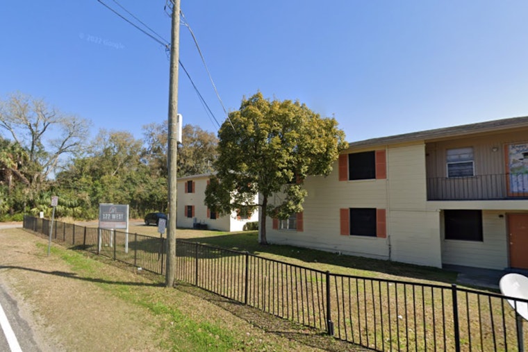 Man Fatally Shot in Jacksonville Apartment Complex; Nearby Westside High on Lockout for Safety