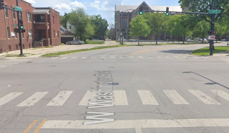 Man Fatally Shot While Seated in Car in Chicago's Austin Neighborhood, Attacker At Large