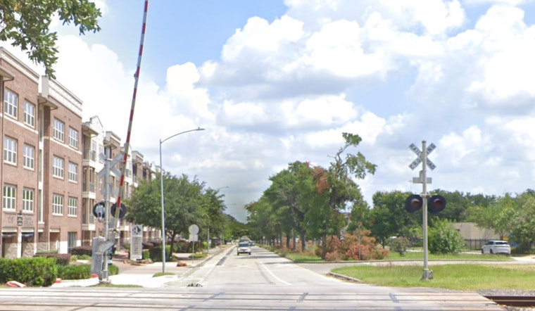Man Fatally Struck by Train in Houston's Heights Area Near Yale Street