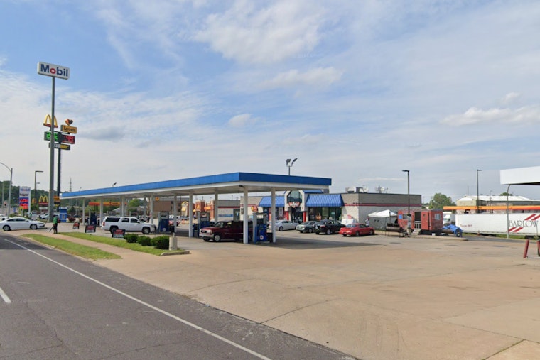 Man Robbed at Gunpoint and Carjacked at North Riverfront Gas Station in St. Louis