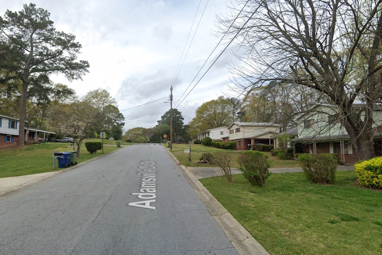 Man Sustained Stab Wounds in Atlanta Altercation, Suspect at Large