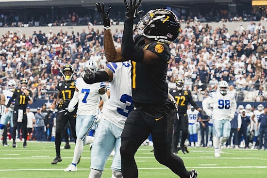 Marcus Mariota's Clutch Performance Leads Washington Commanders to Edge Dallas Cowboys 23-19, Securing No. 6 Playoff Seed