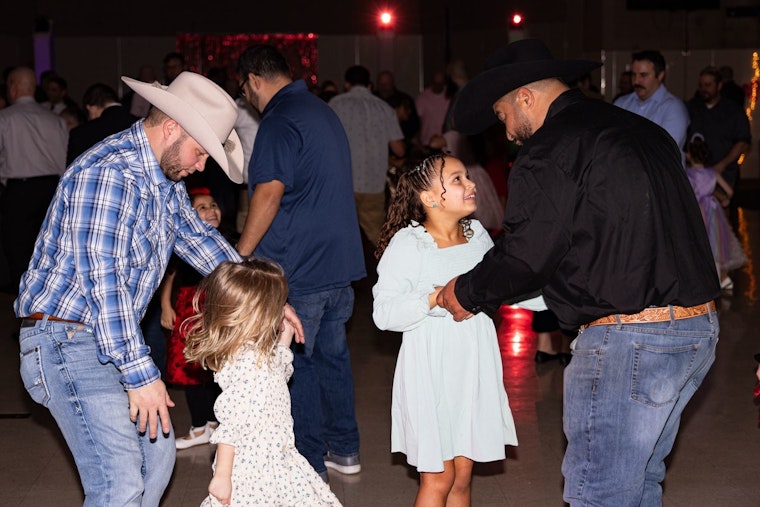 Marysville's Father-Daughter Valentine's Dance Offers a Night of Cherished Memories