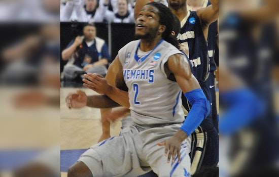 Memphis Tigers Triumph Over UAB with 100-77 Win, Securing Top Spot in AAC, Wisconsin Badgers Crush Nebraska 83-55