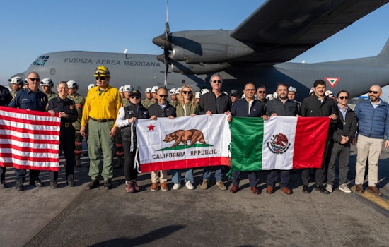 Mexican Firefighters Join 14,000 Personnel to Combat Wildfires in Los Angeles