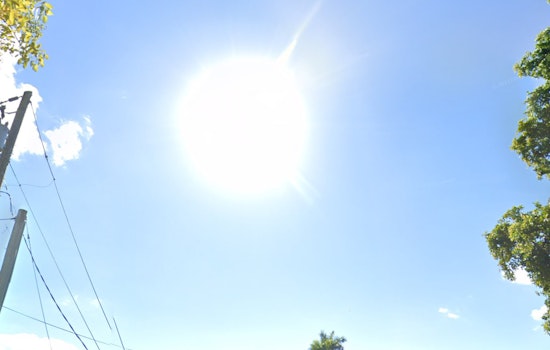 Miami Embraces Cooler Breezes Amid Typically Sunny Skies, National Weather Service Reports